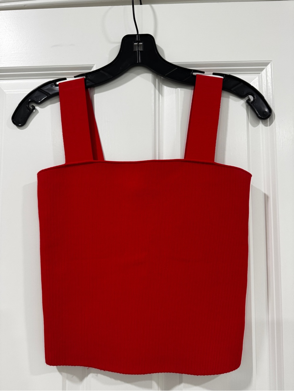 Alice + Olivia Red Ribbed Square-Neck Crop Top